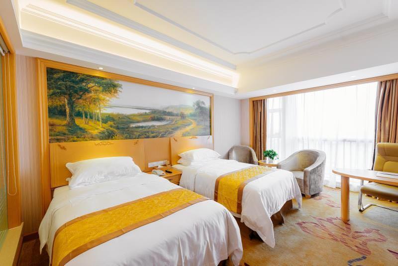 Vienna International Hotel Shanghai Pudong New District Dishui Lake Univeristy City Nianbalian ภายนอก รูปภาพ